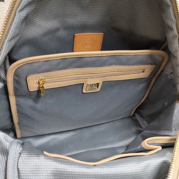 MCM Cream and Black Logo Backpack - Picture 7 of 9
